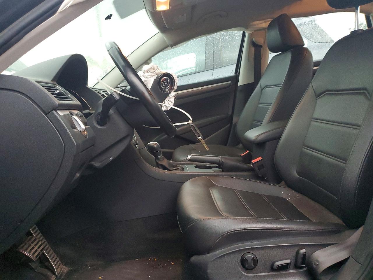 Volkswagen Passat R-line