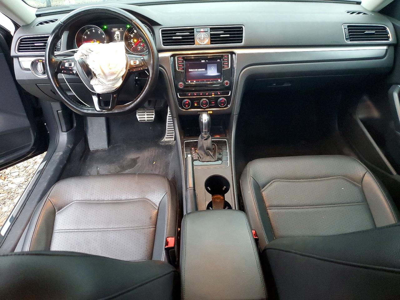 Volkswagen Passat R-line