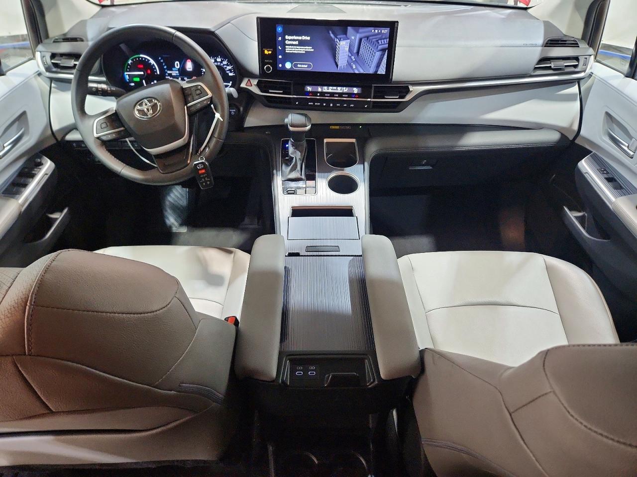 Toyota Sienna Xle 8-passenger