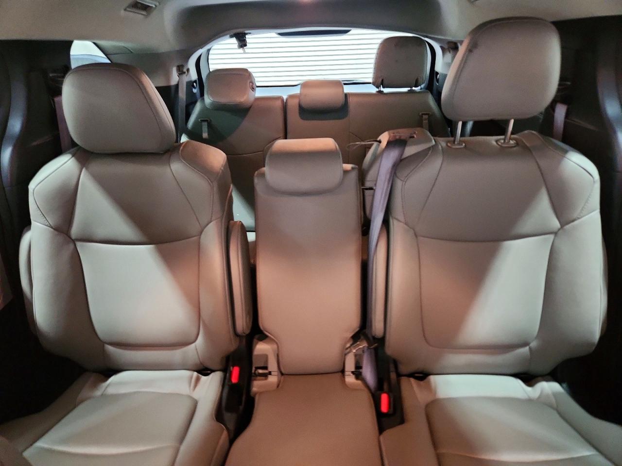 Toyota Sienna Xle 8-passenger