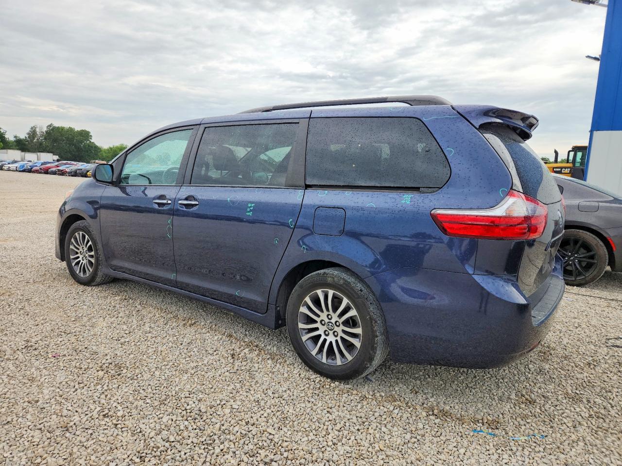 Toyota Sienna Xle 7-passenger Auto Access Se