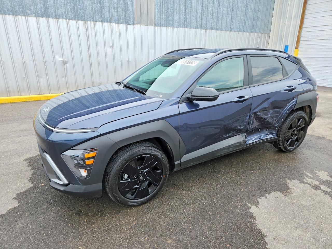 Salvage Hyundai KONA Image