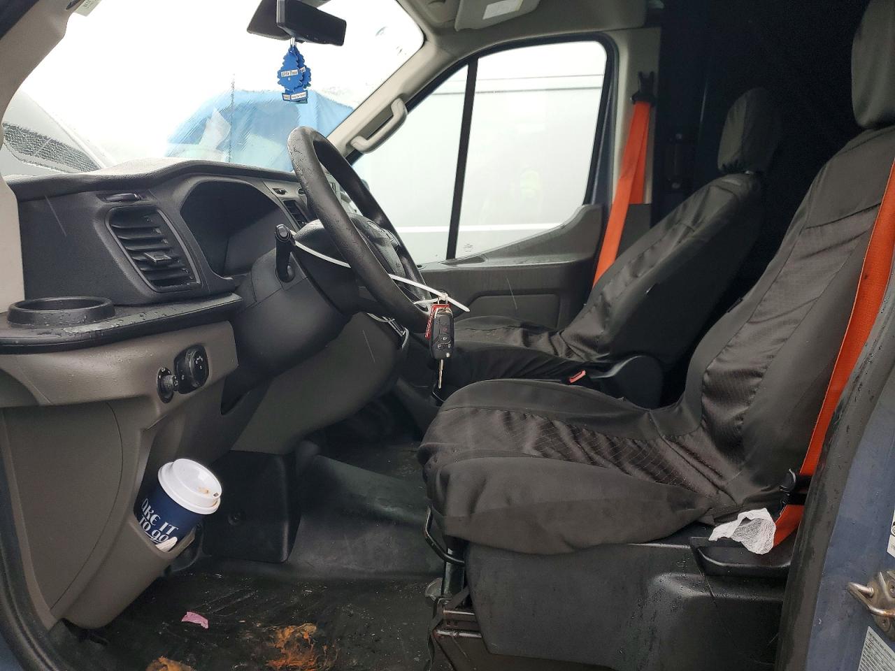 Ford Transit T-250