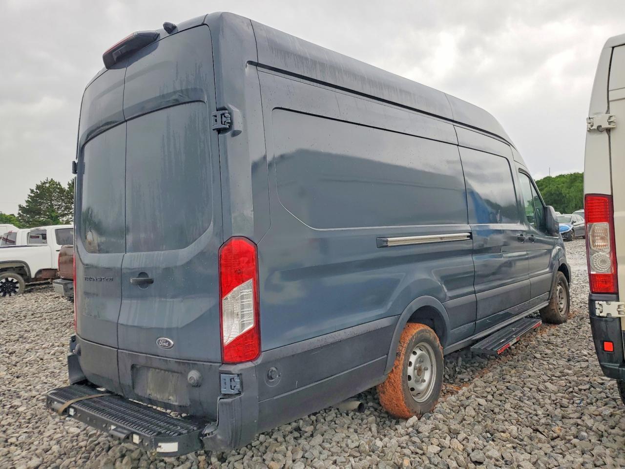 Ford Transit T-250