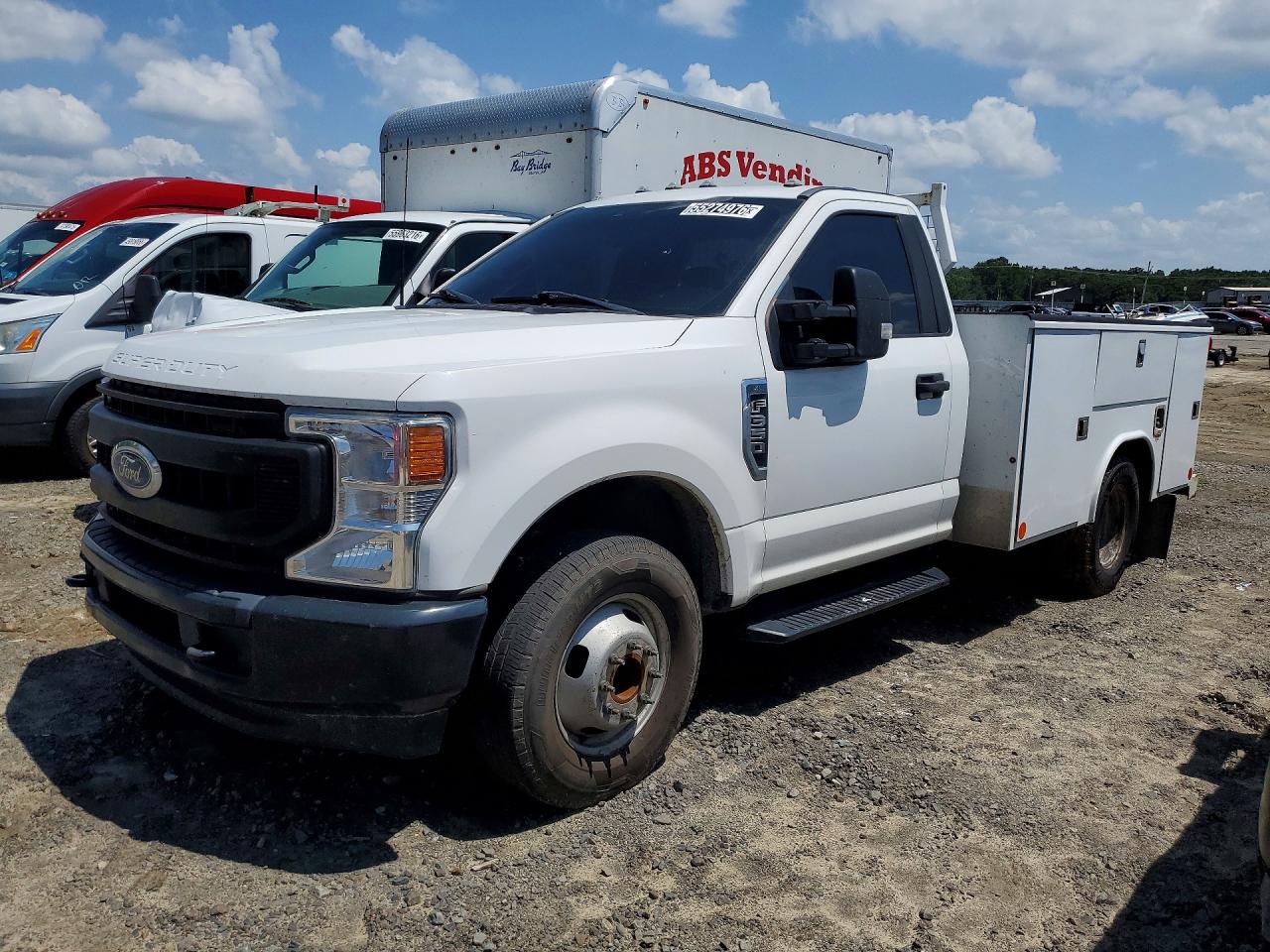 Salvage Ford F-350 Image