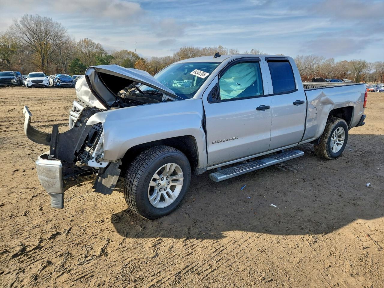 Salvage Chevrolet Silverado Image