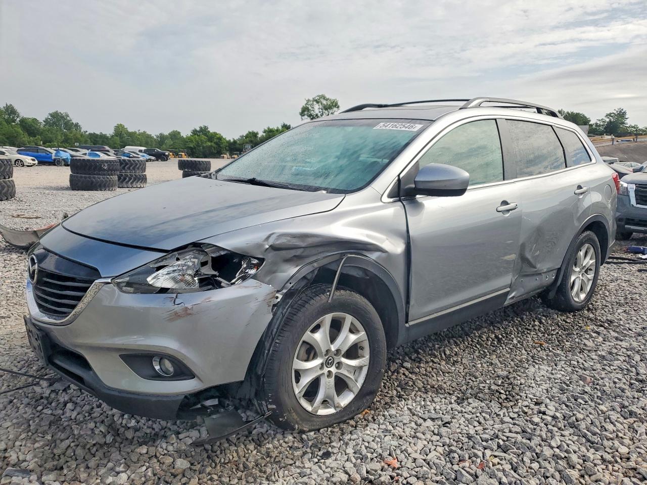 Salvage Mazda Cx Image