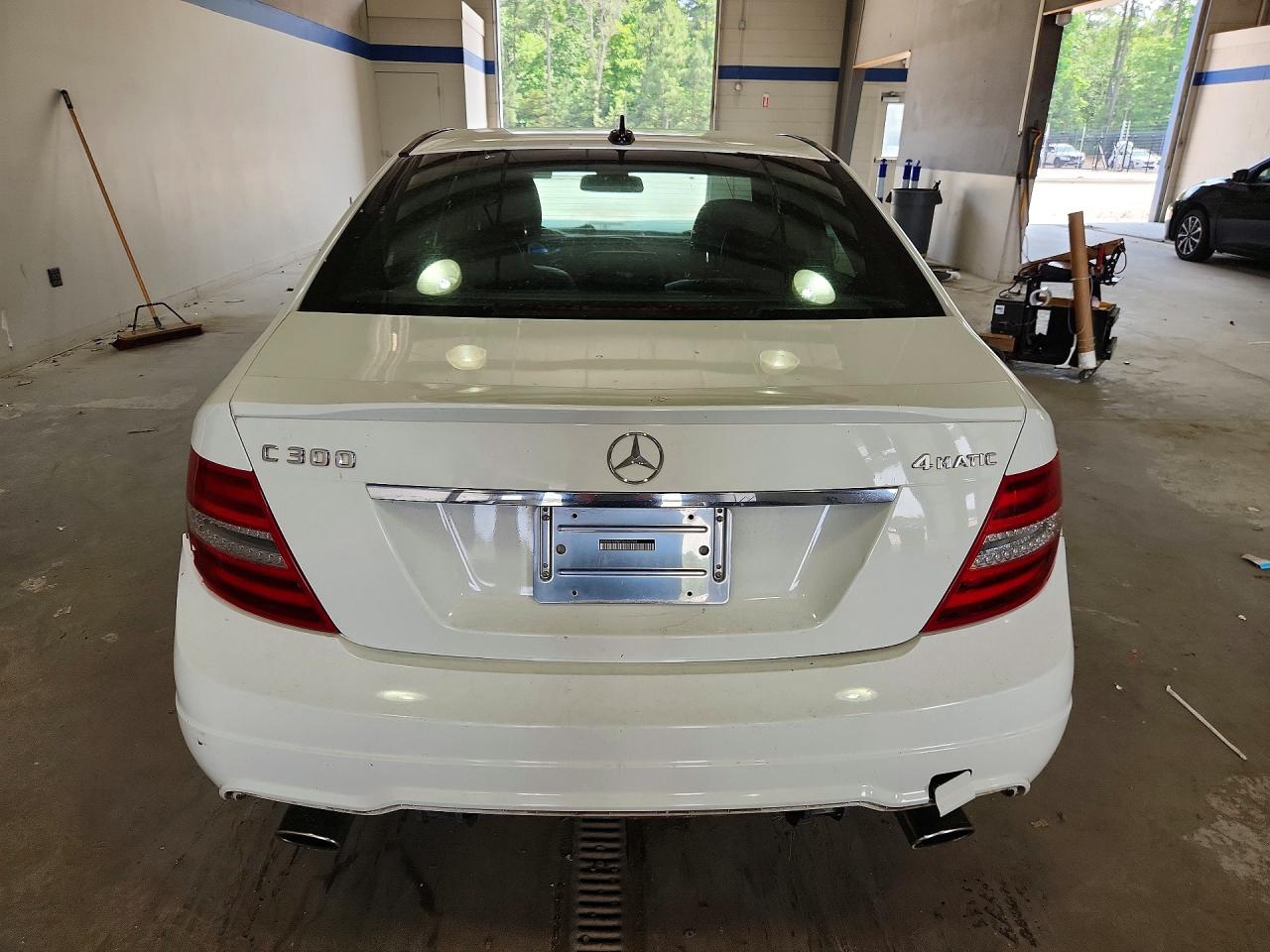 Mercedes-Benz C-Class 300 4matic