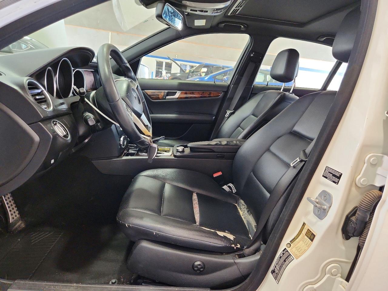 Mercedes-Benz C-Class 300 4matic