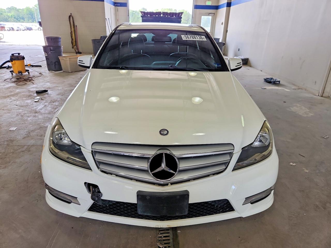 Mercedes-Benz C-Class 300 4matic