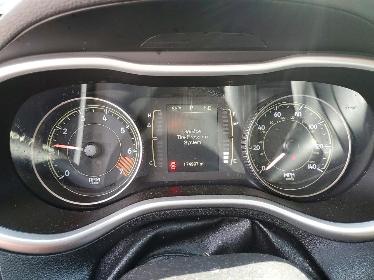 Jeep Cherokee Sport