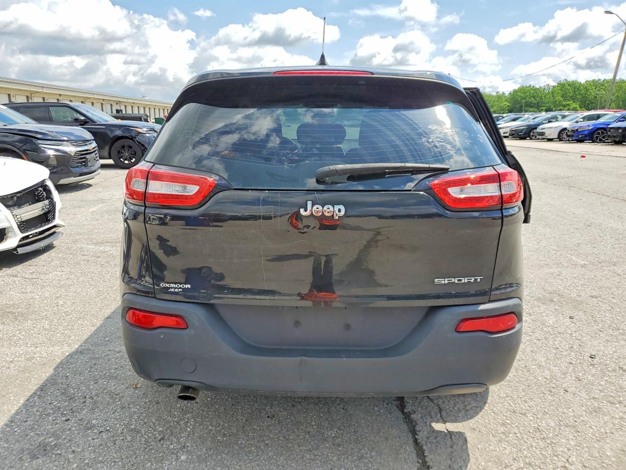 Jeep Cherokee Sport