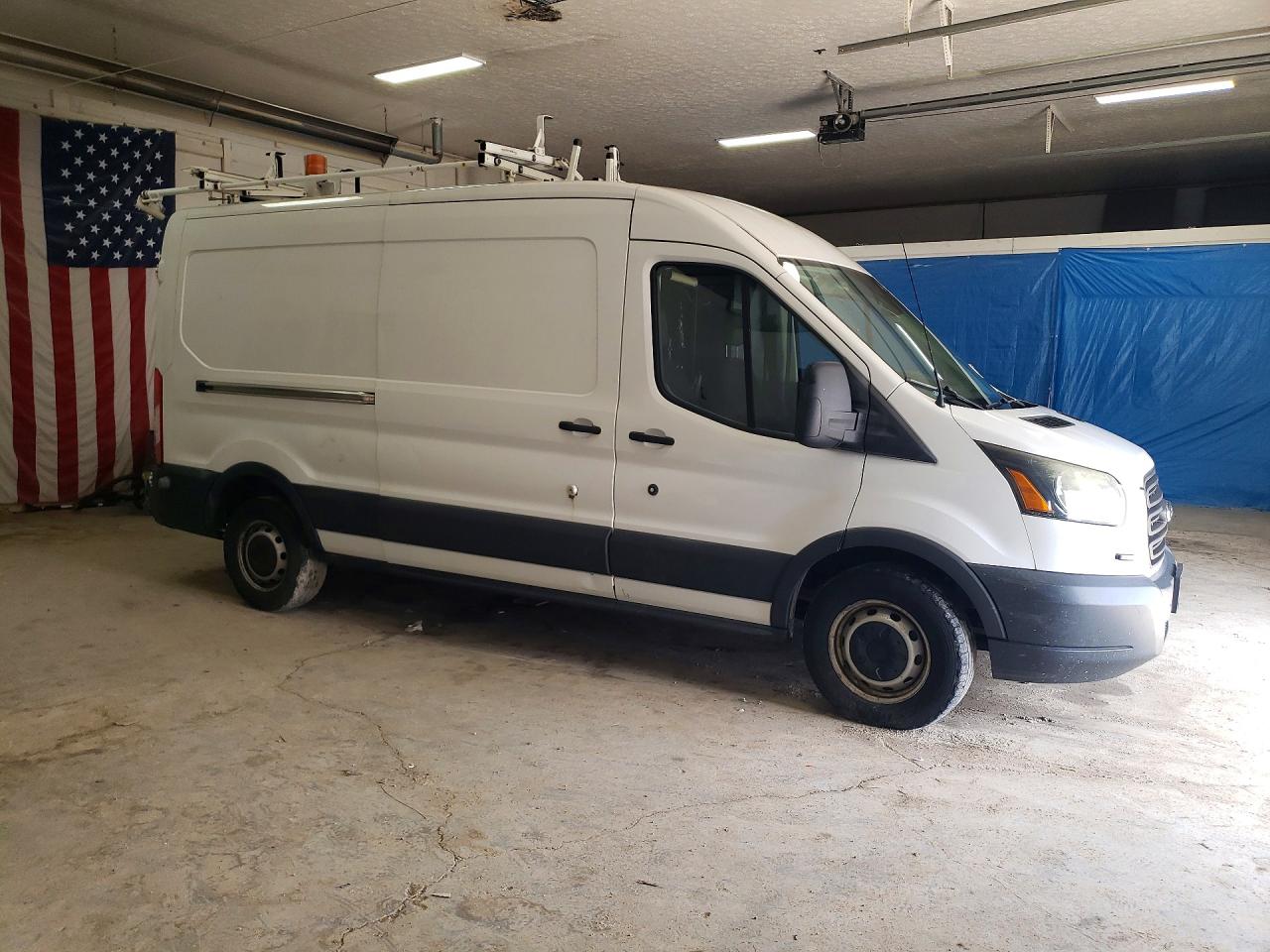 Ford Transit T-150