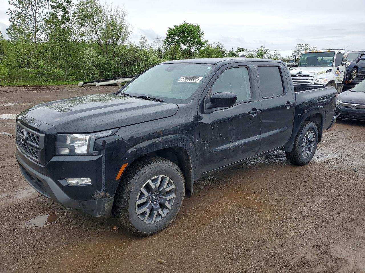 Salvage Nissan Frontier Image