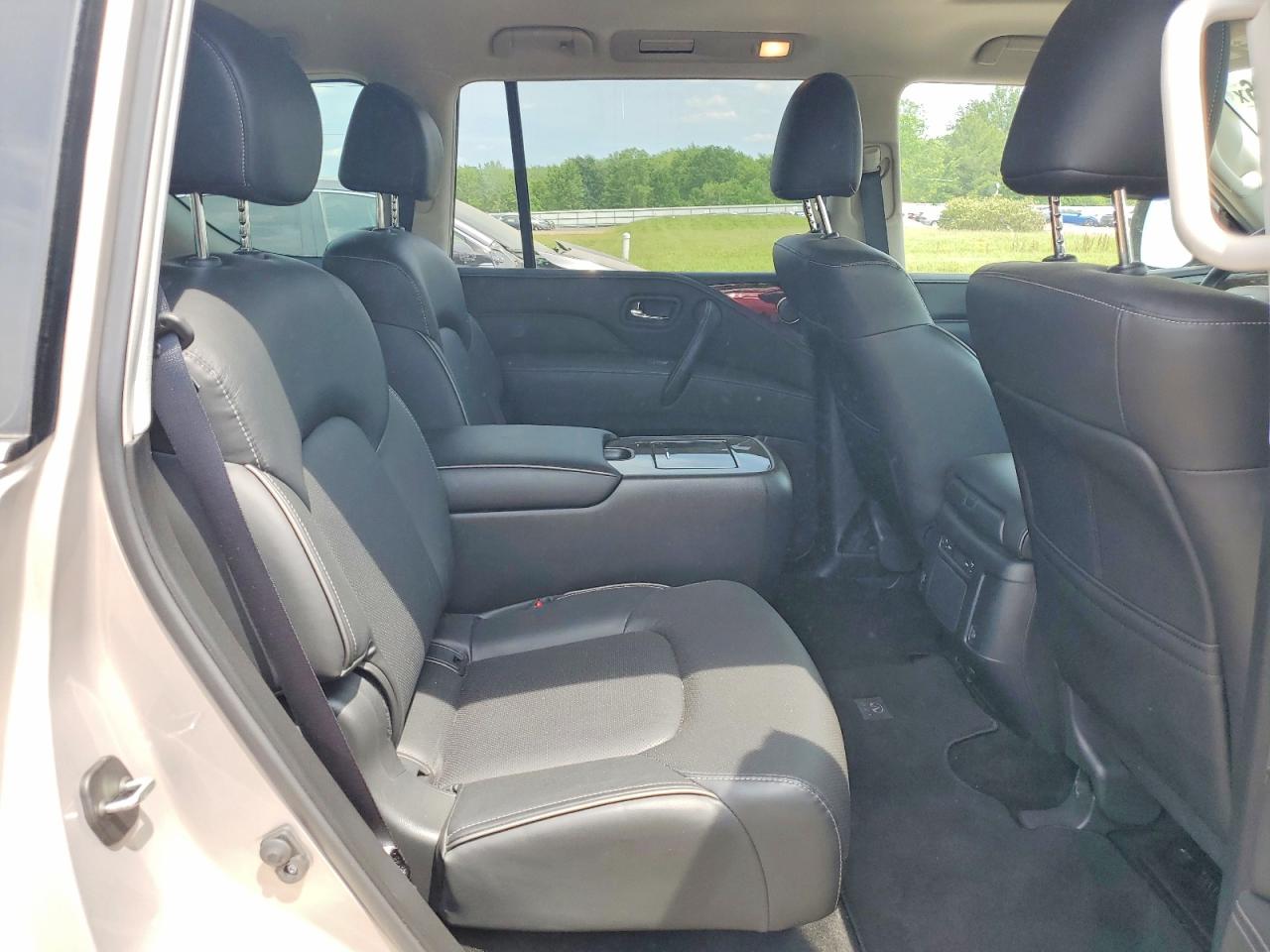 INFINITI Qx Luxe