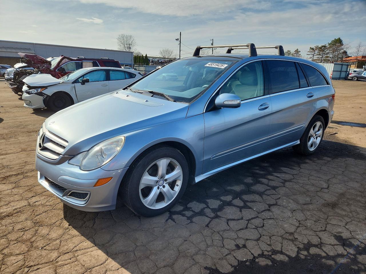 Salvage Mercedes-Benz R-Class Image