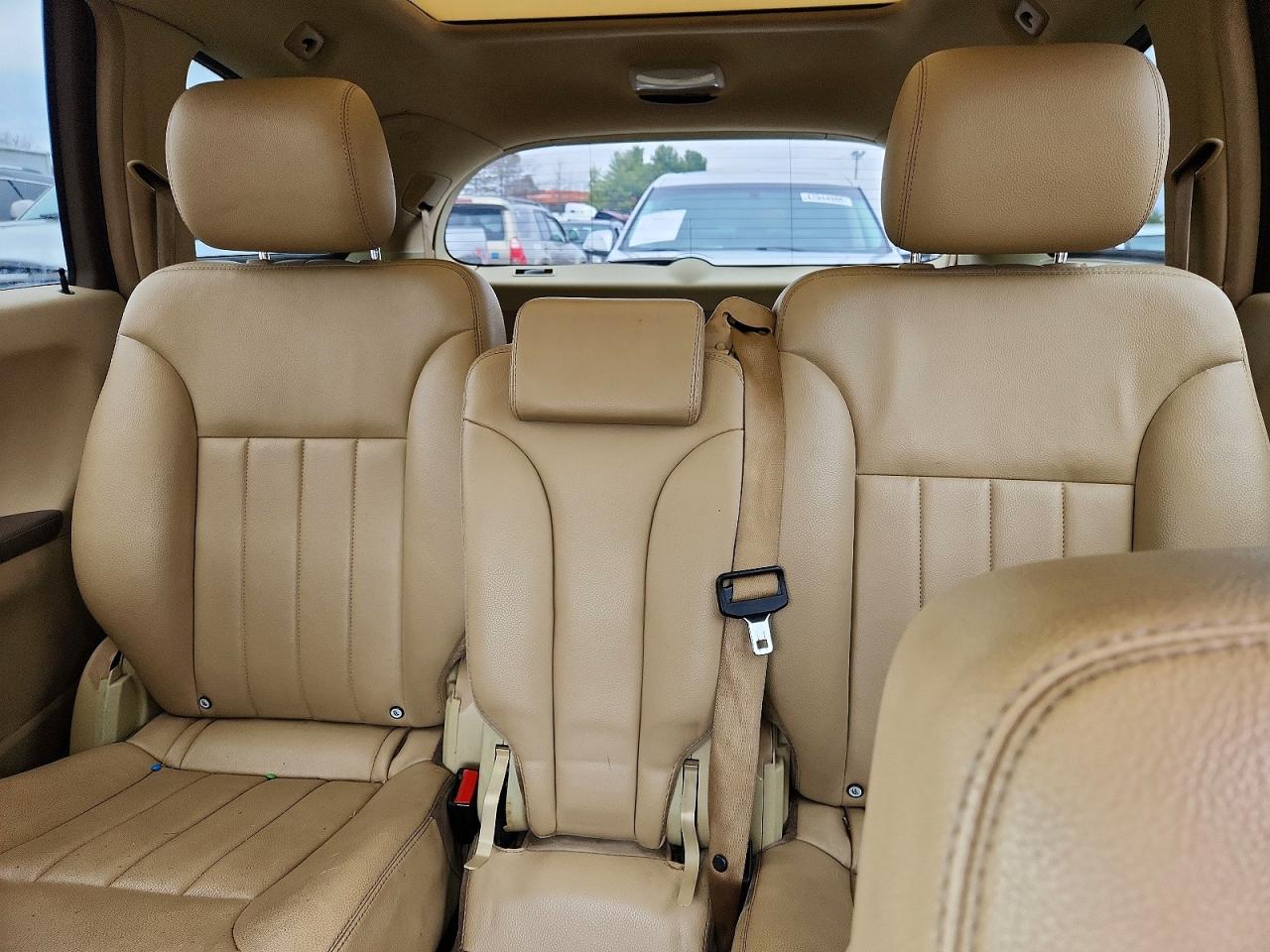 Mercedes-Benz R-Class 350