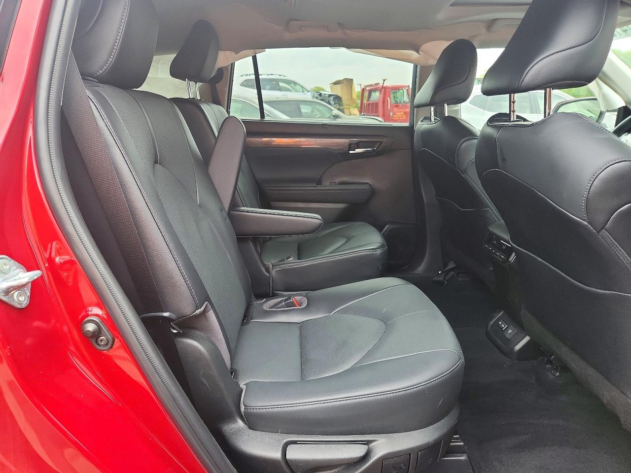 Toyota Highlander Limited
