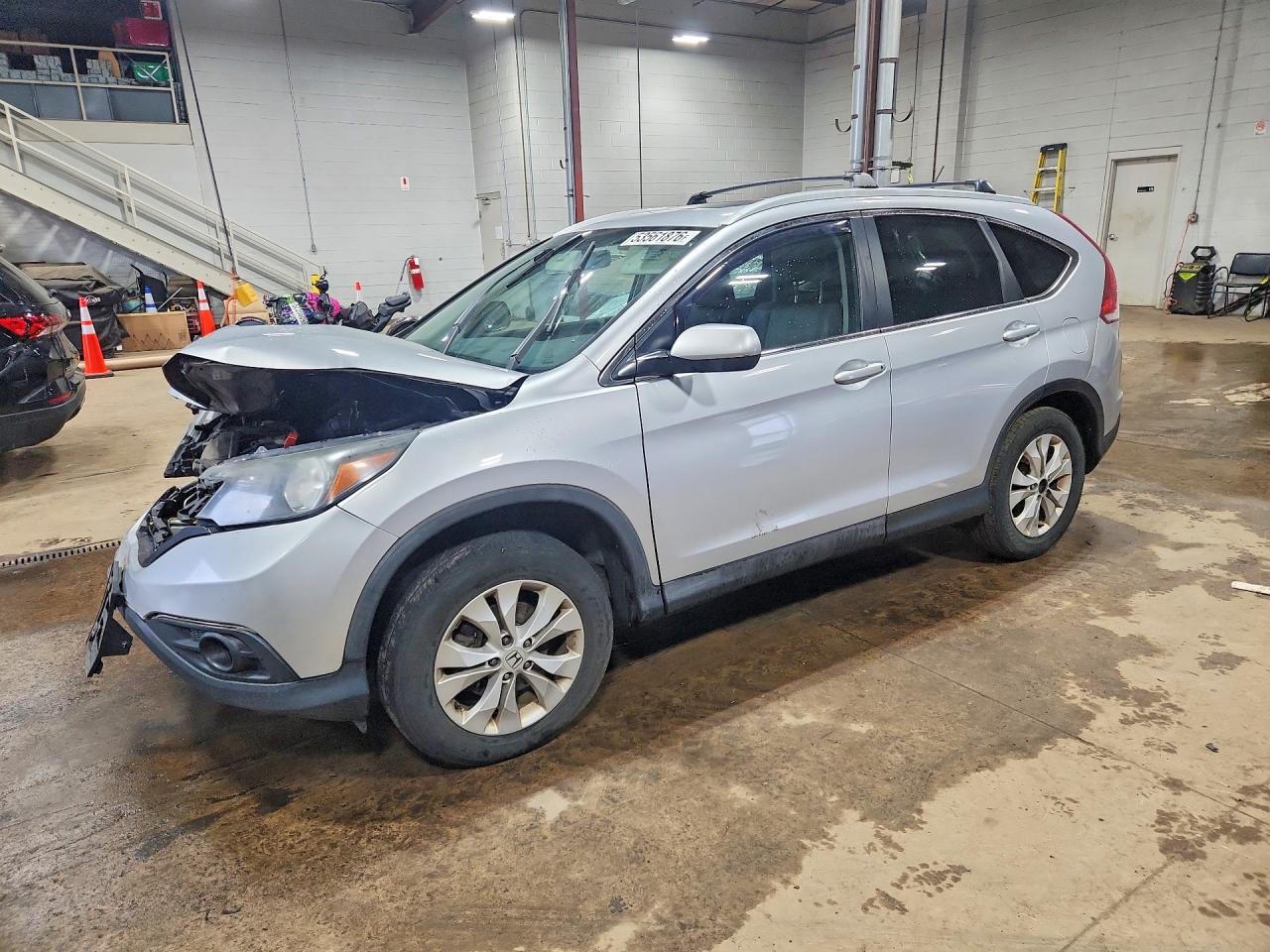 Salvage Honda Crv Image