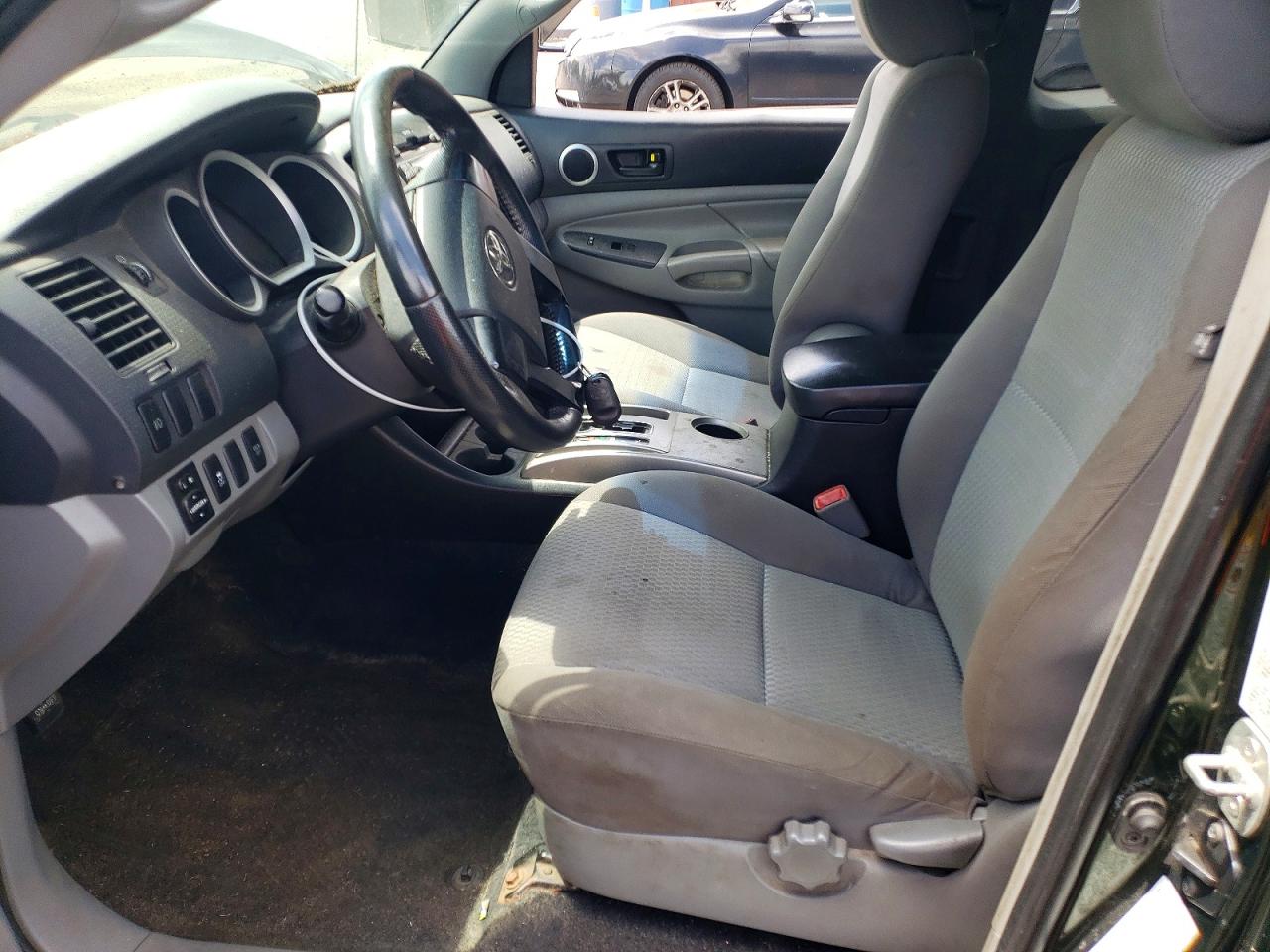 Toyota Tacoma V6