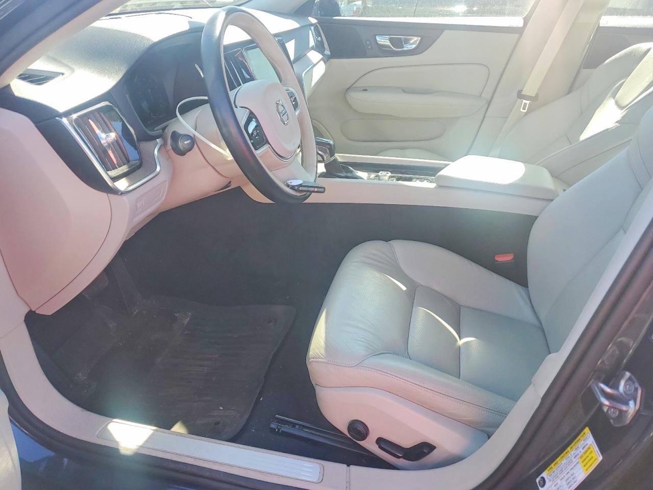 Volvo S60 T6 Momentum