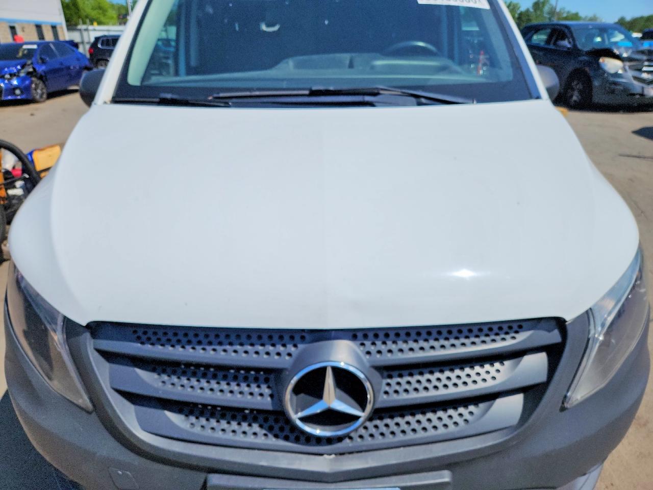 Mercedes-Benz Metris