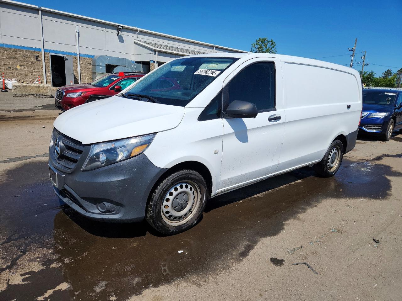 Salvage Mercedes-Benz Metris Image
