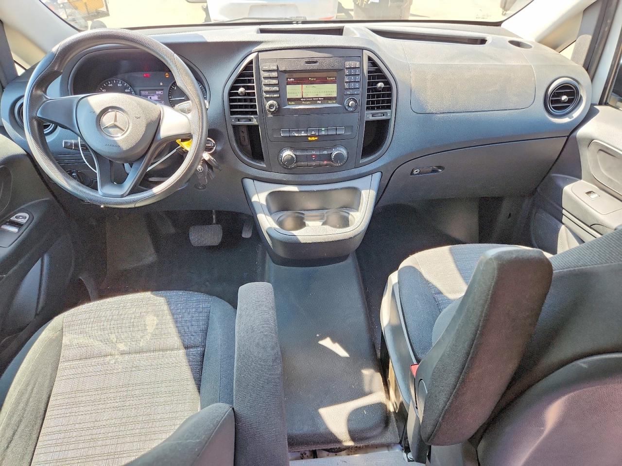 Mercedes-Benz Metris