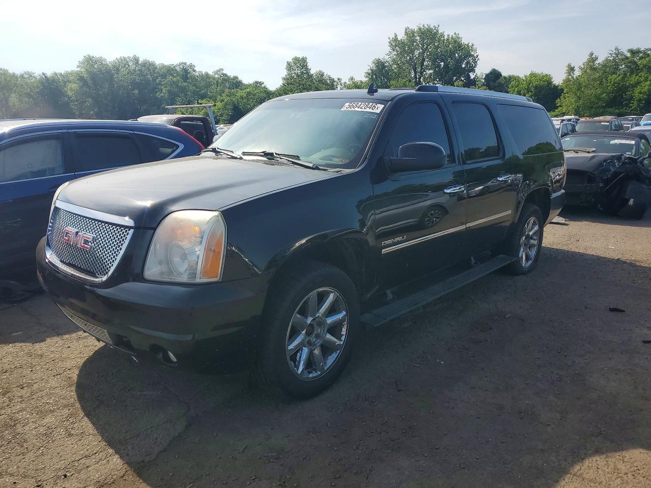 Salvage GMC Yukon Image