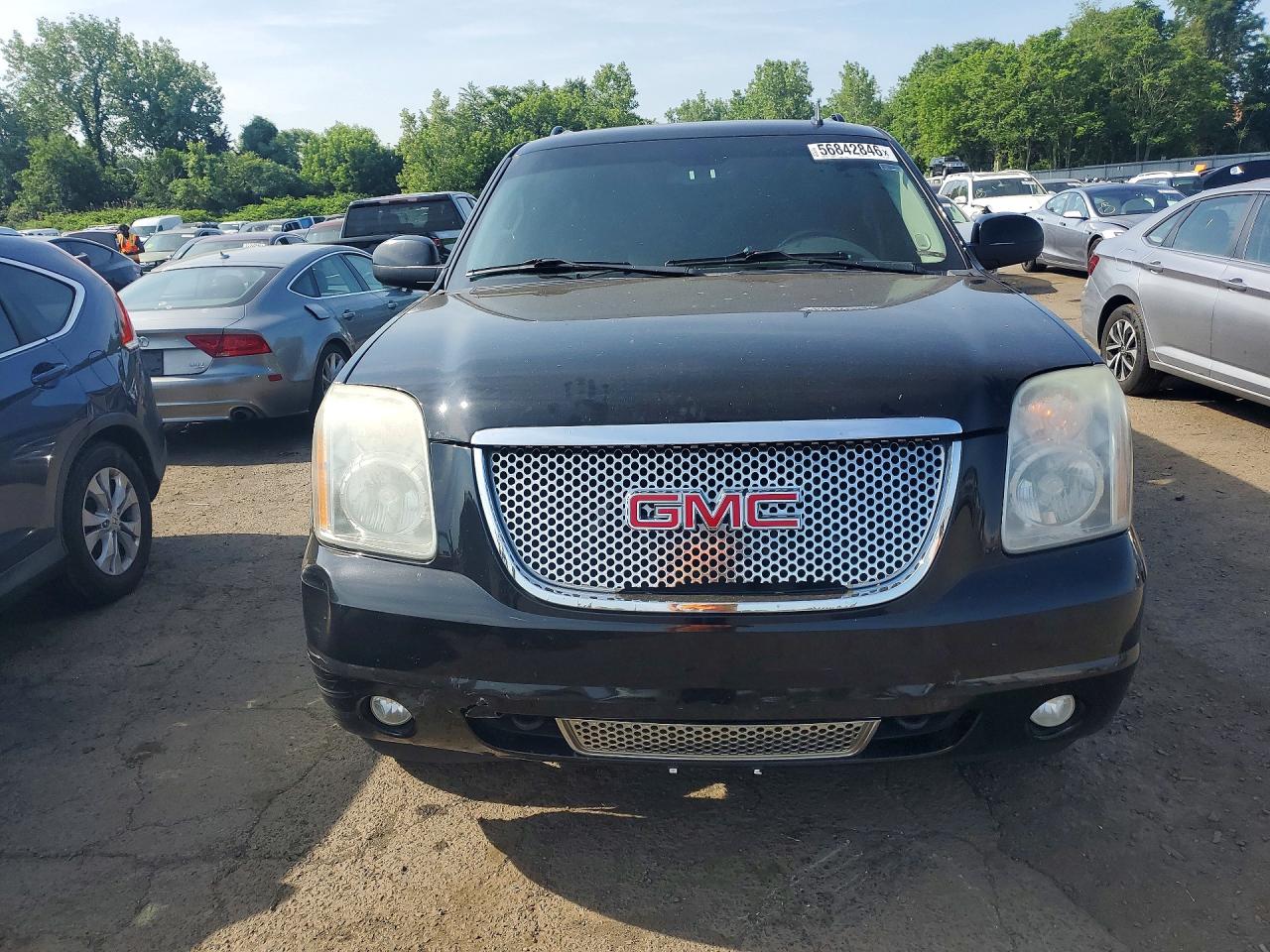 GMC Yukon Denali