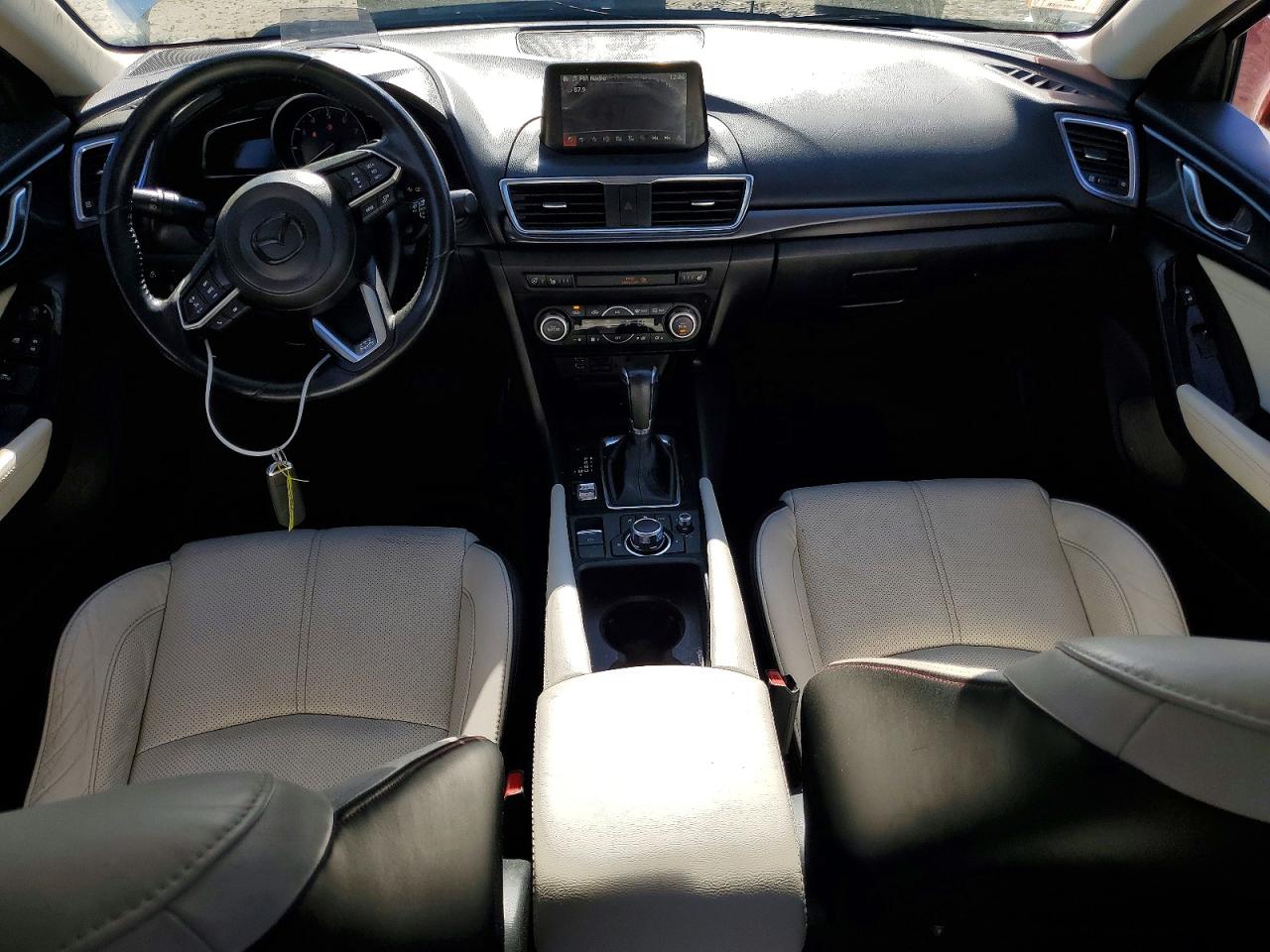 Mazda 3 Grand Touring