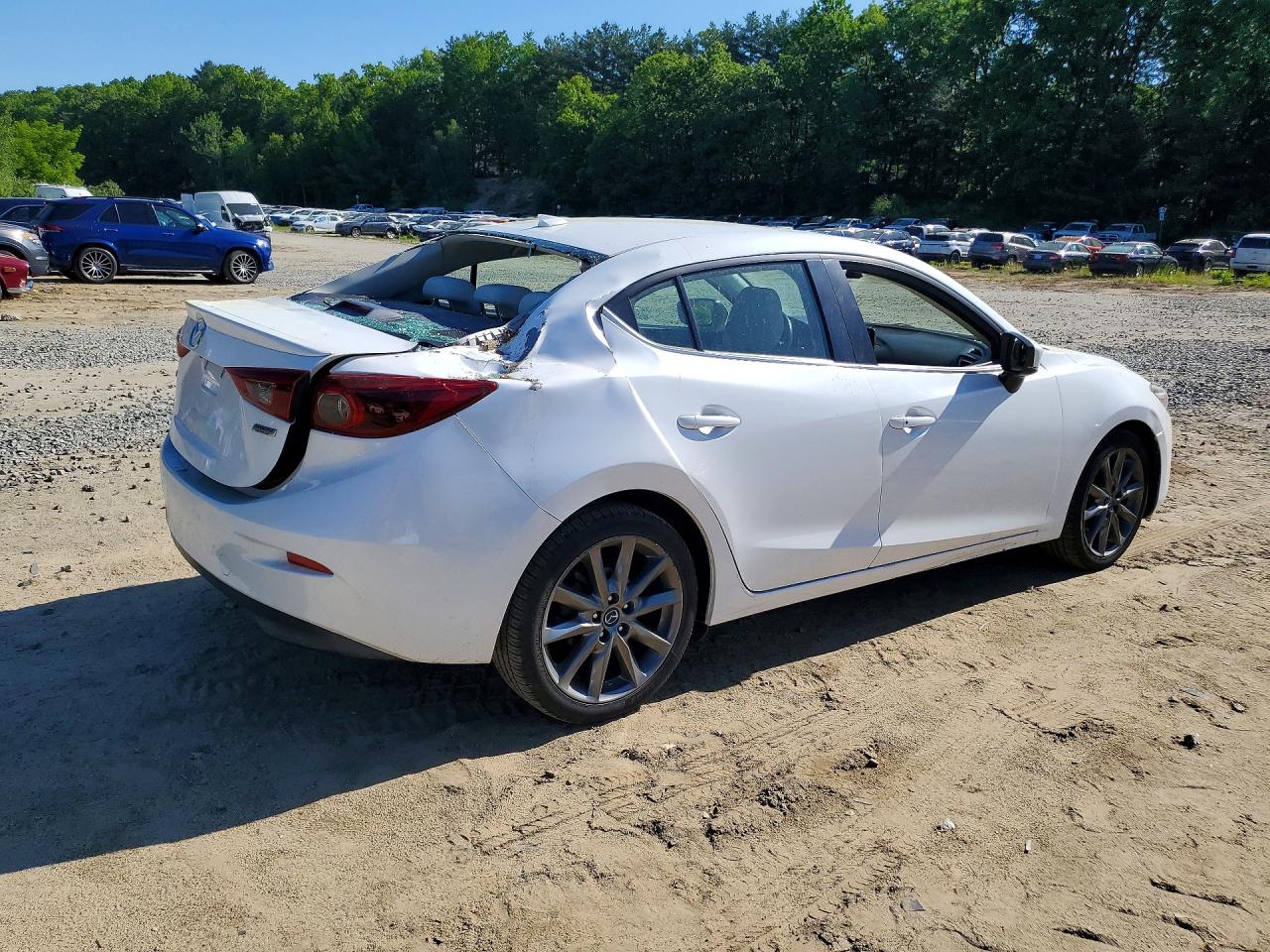 Mazda 3 Grand Touring
