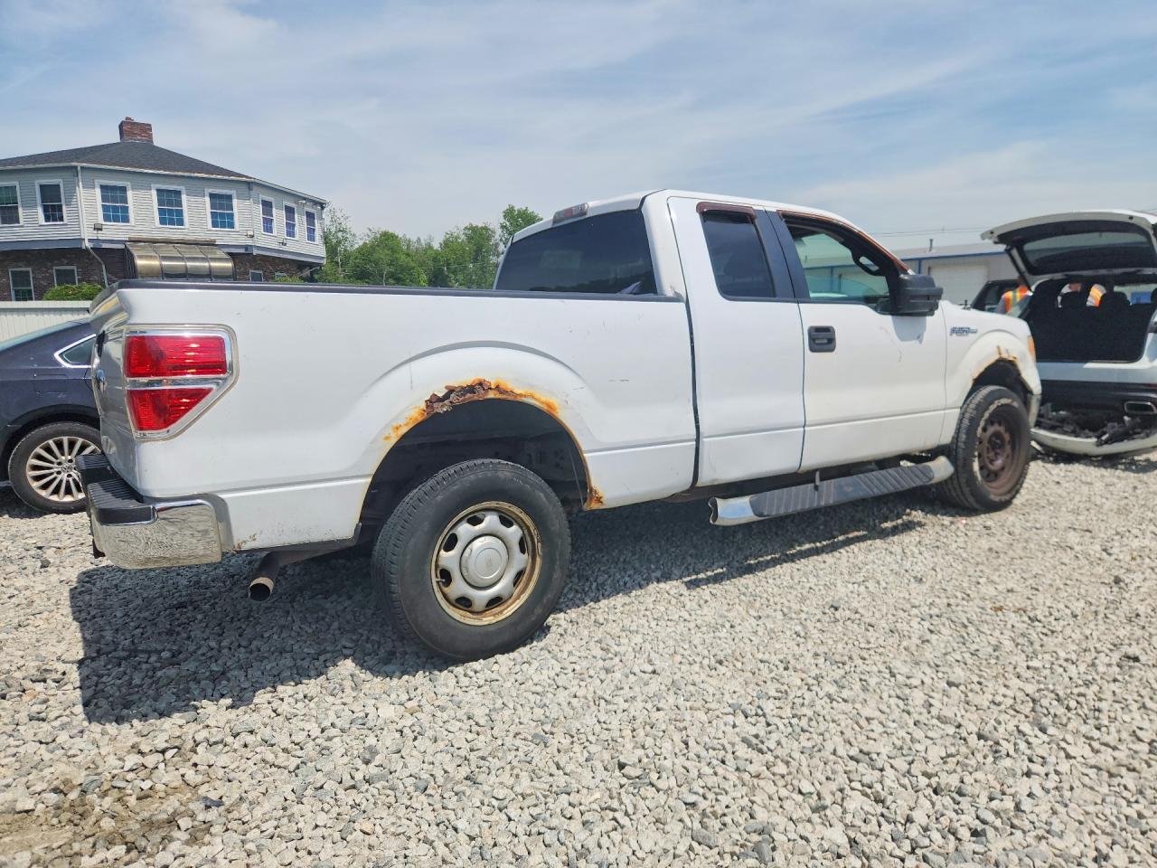 Ford F-150 Super Cab