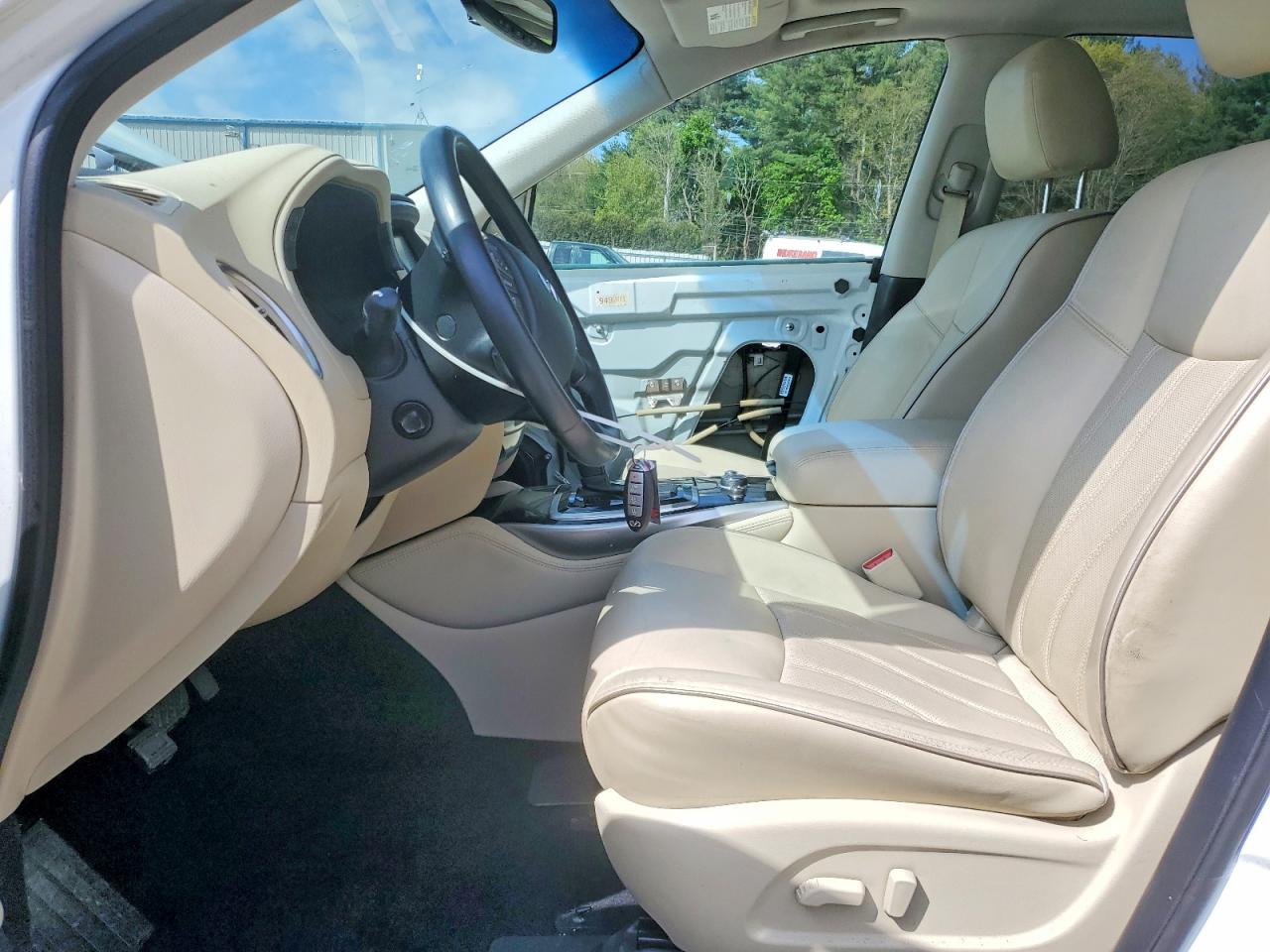 INFINITI Qx Base