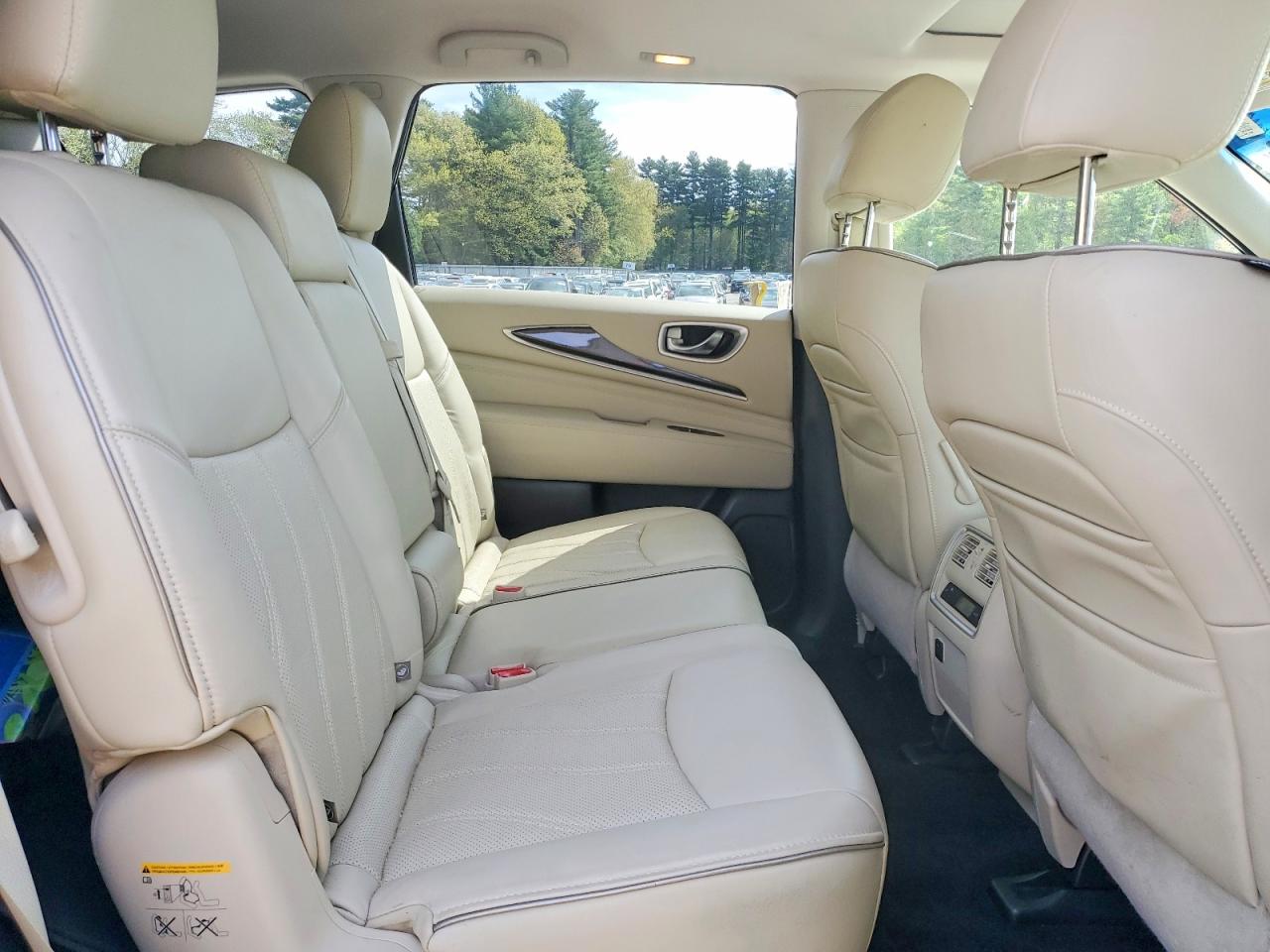 INFINITI Qx Base