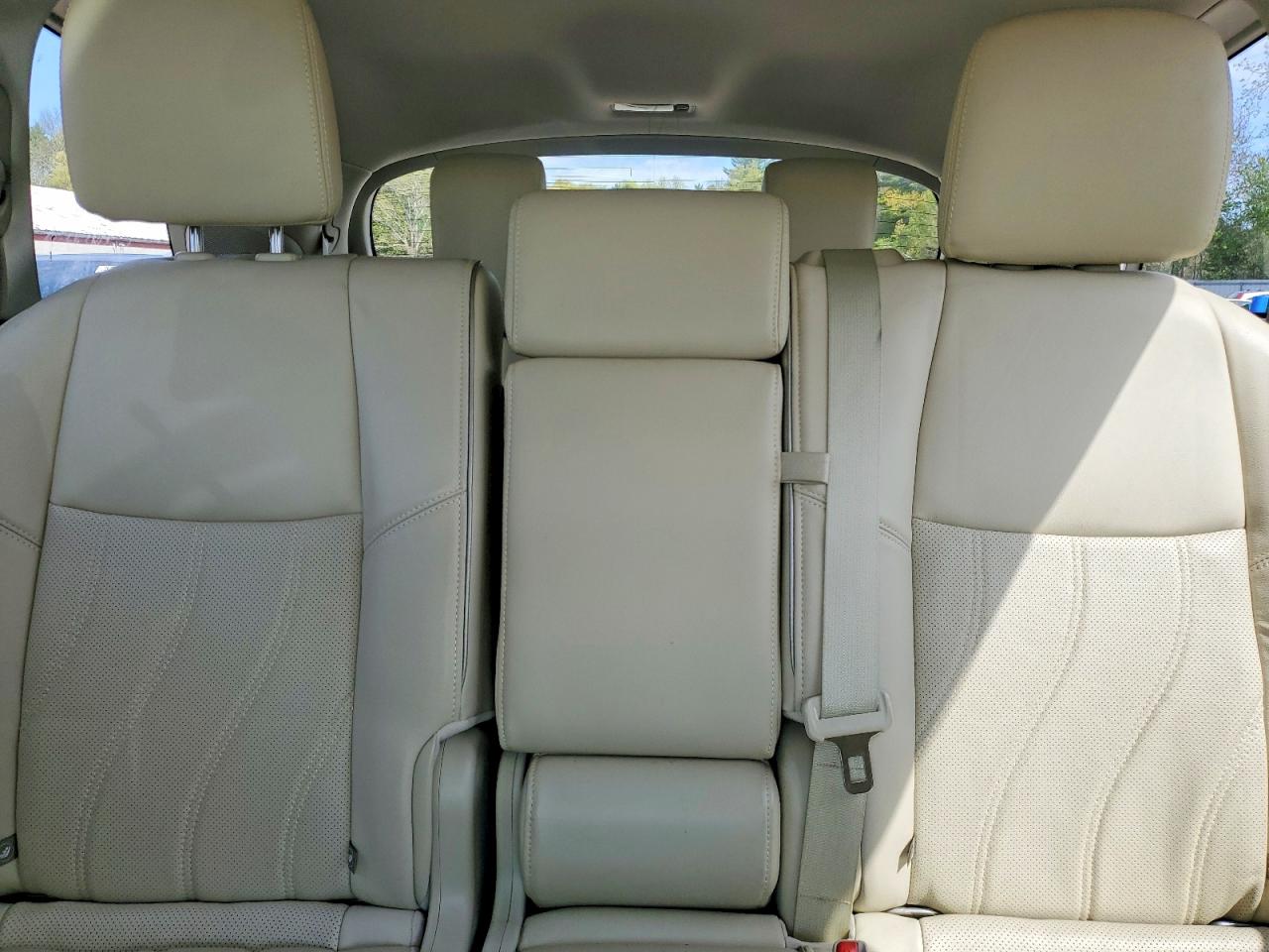 INFINITI Qx Base