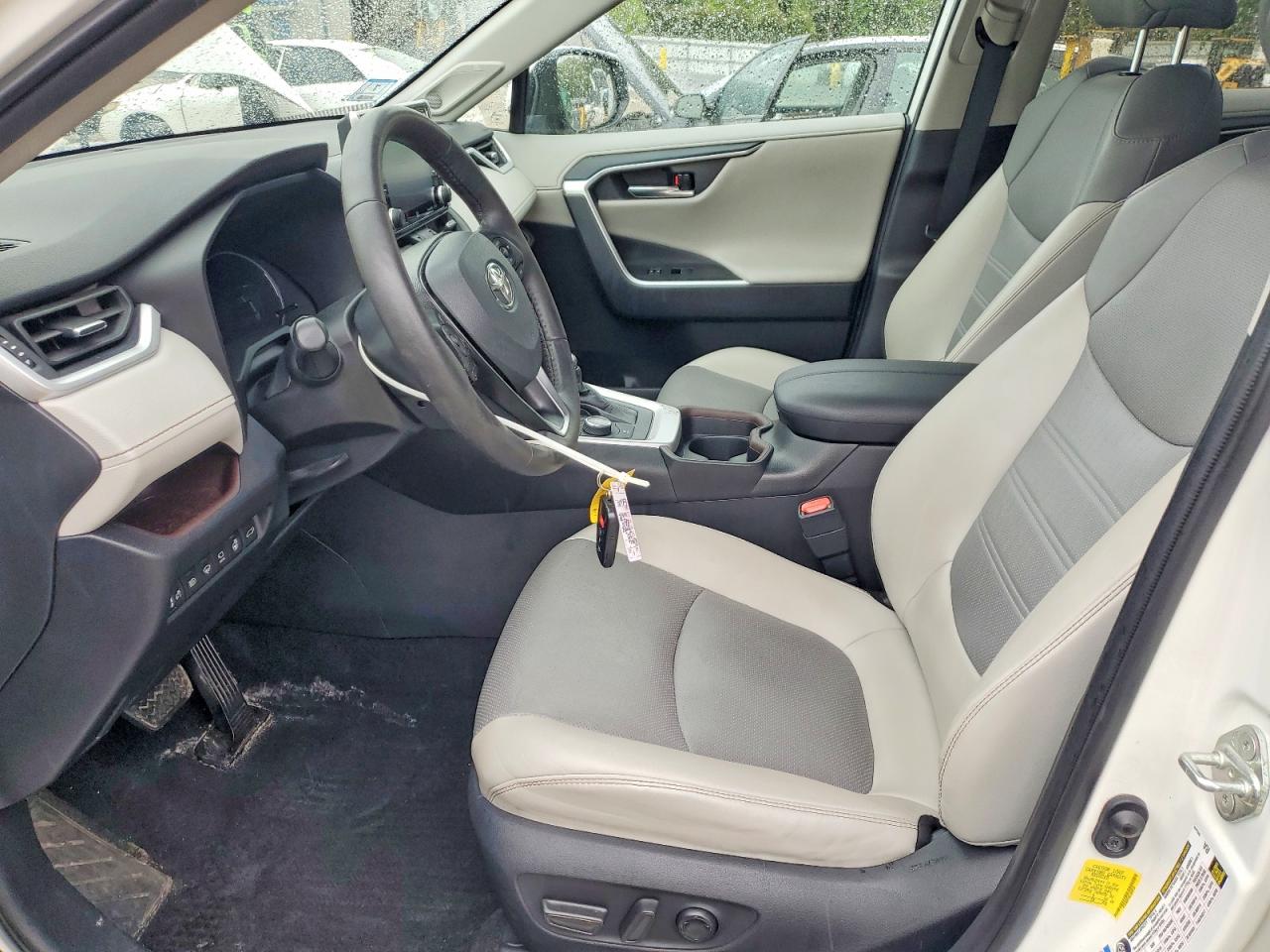Toyota RAV4 Limited