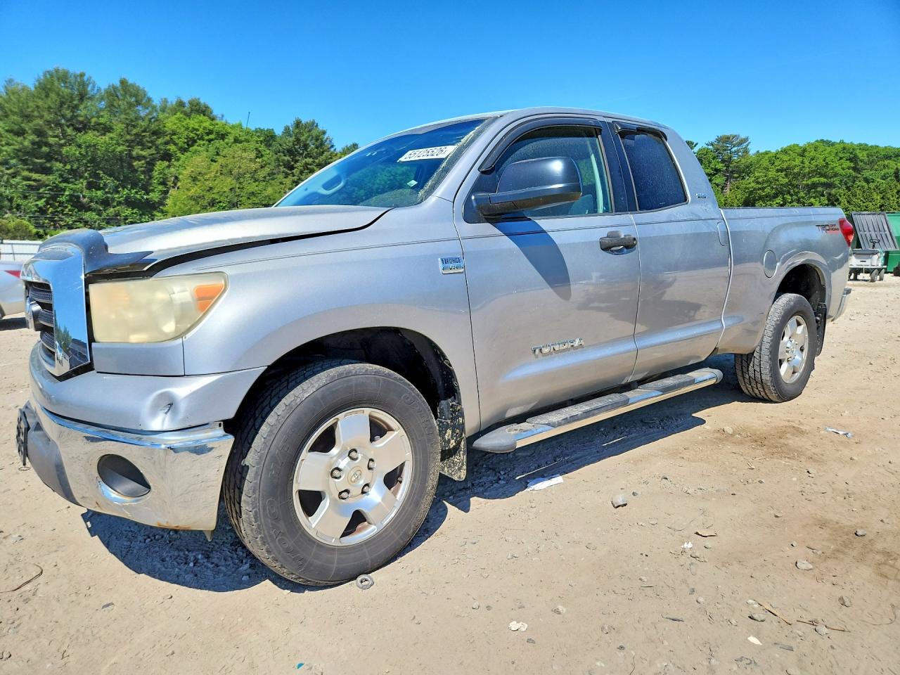 Salvage Toyota Tundra Image