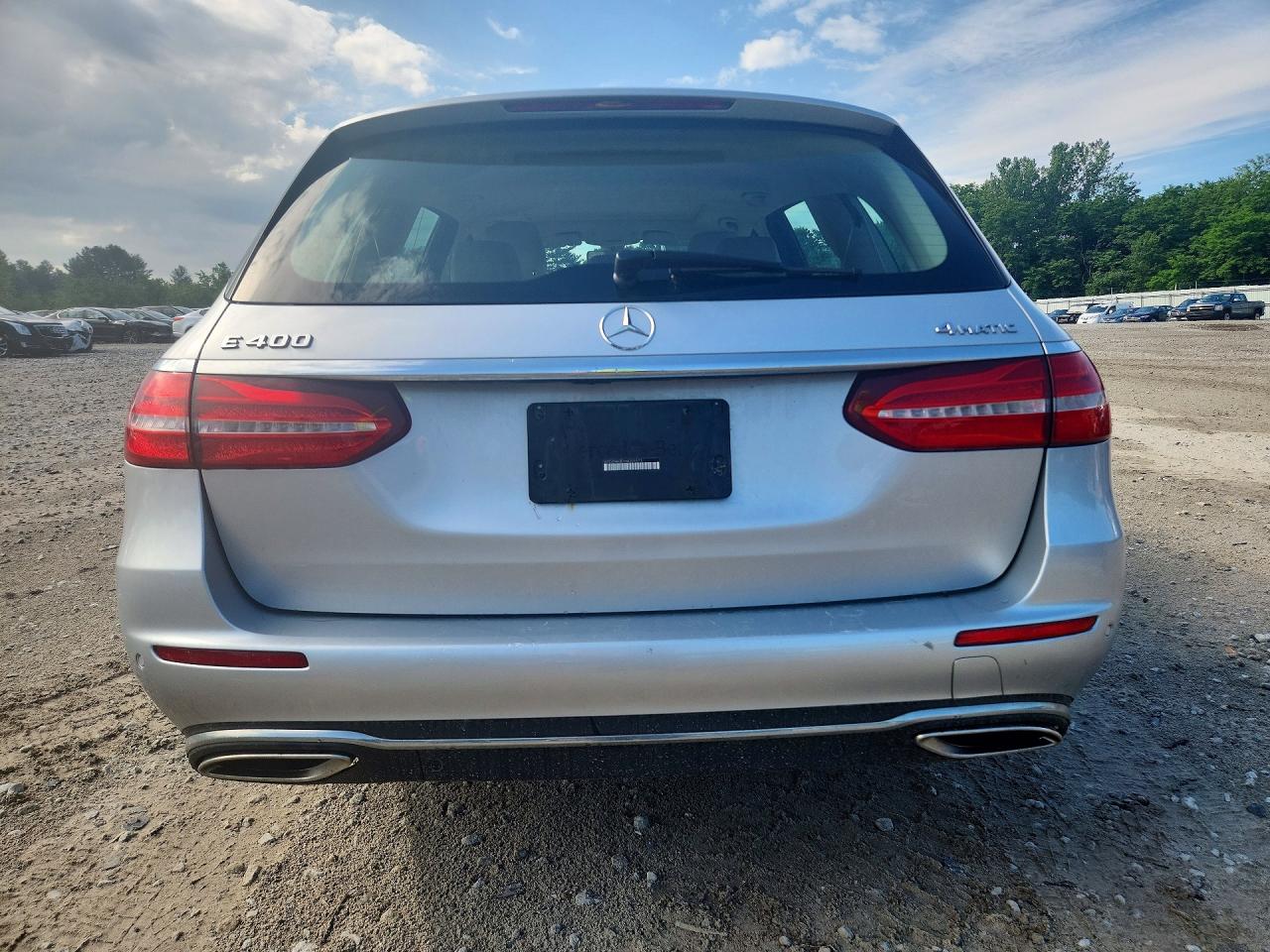 Mercedes-Benz E-Class 400 4matic