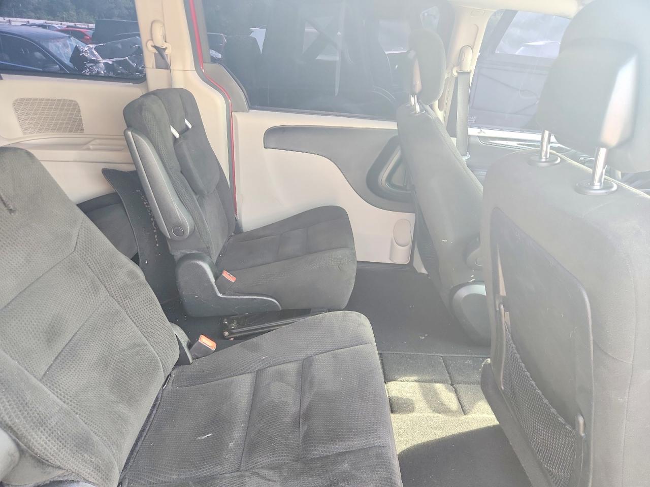 Dodge Caravan Se