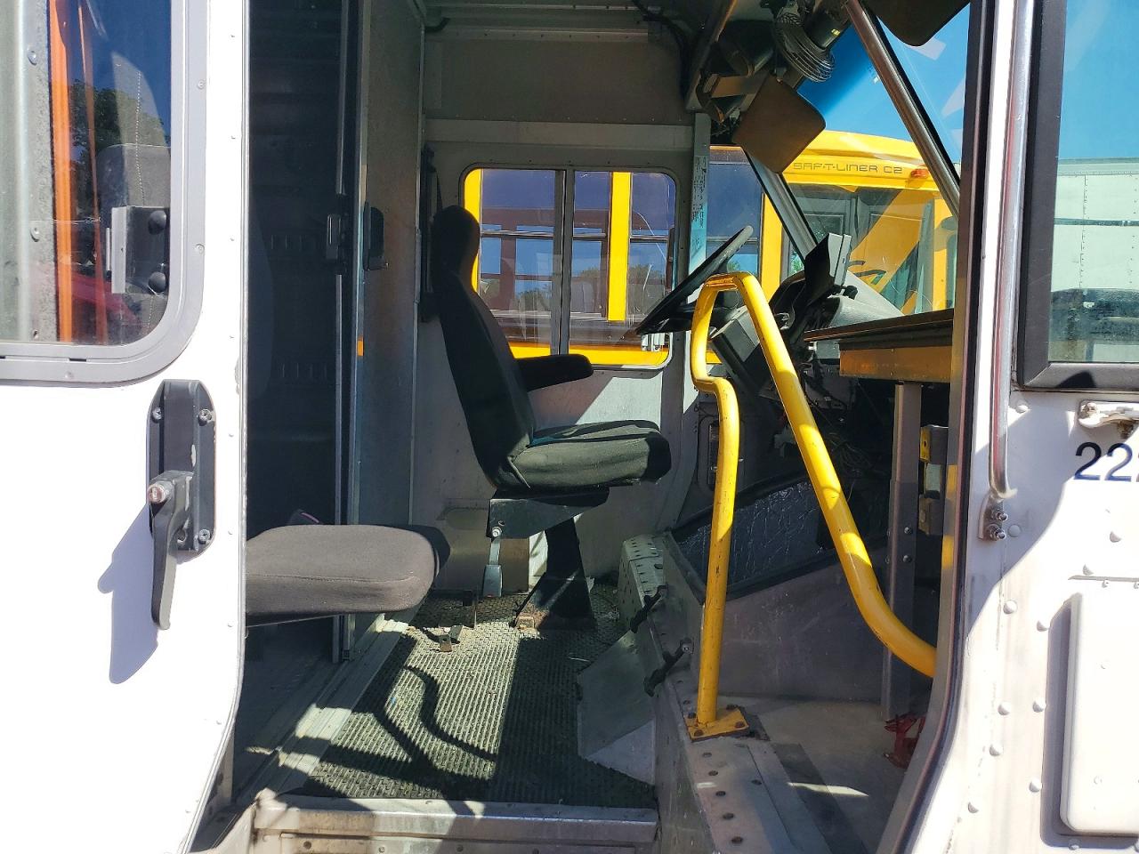 Freightliner Chassis M Line Walk-in Van