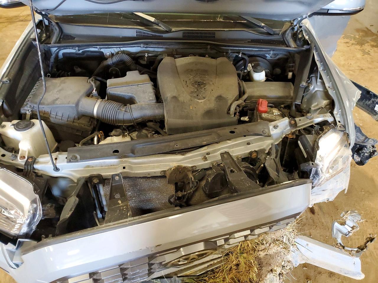 Toyota Tacoma Sr5 V6