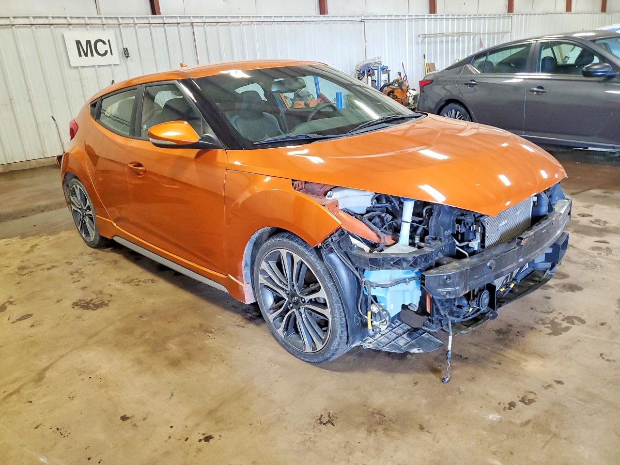 Hyundai VELOSTER Turbo