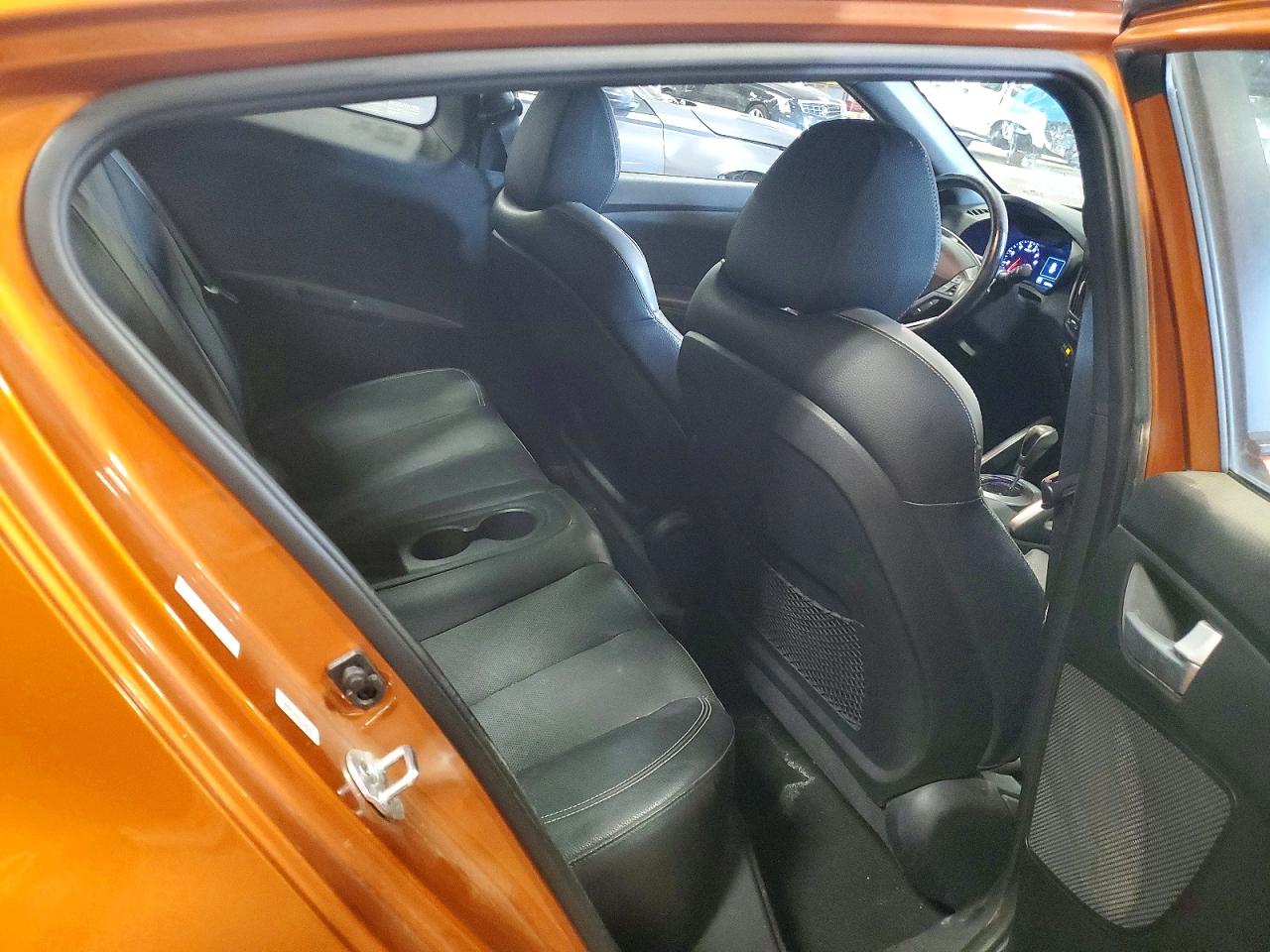 Hyundai VELOSTER Turbo
