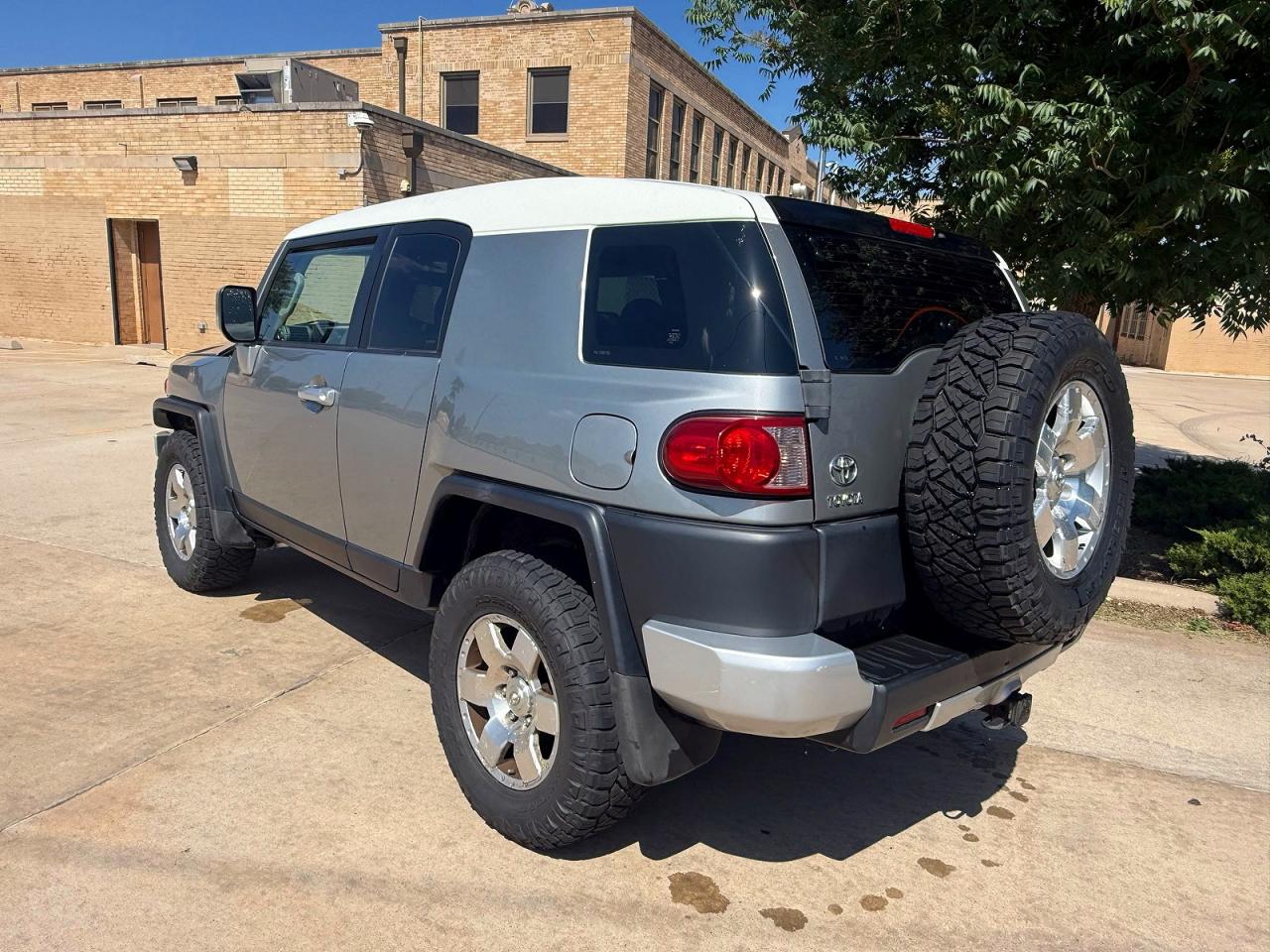 Toyota FJ Cruiser Base