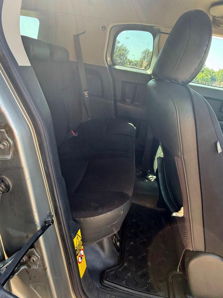 Toyota FJ Cruiser Base