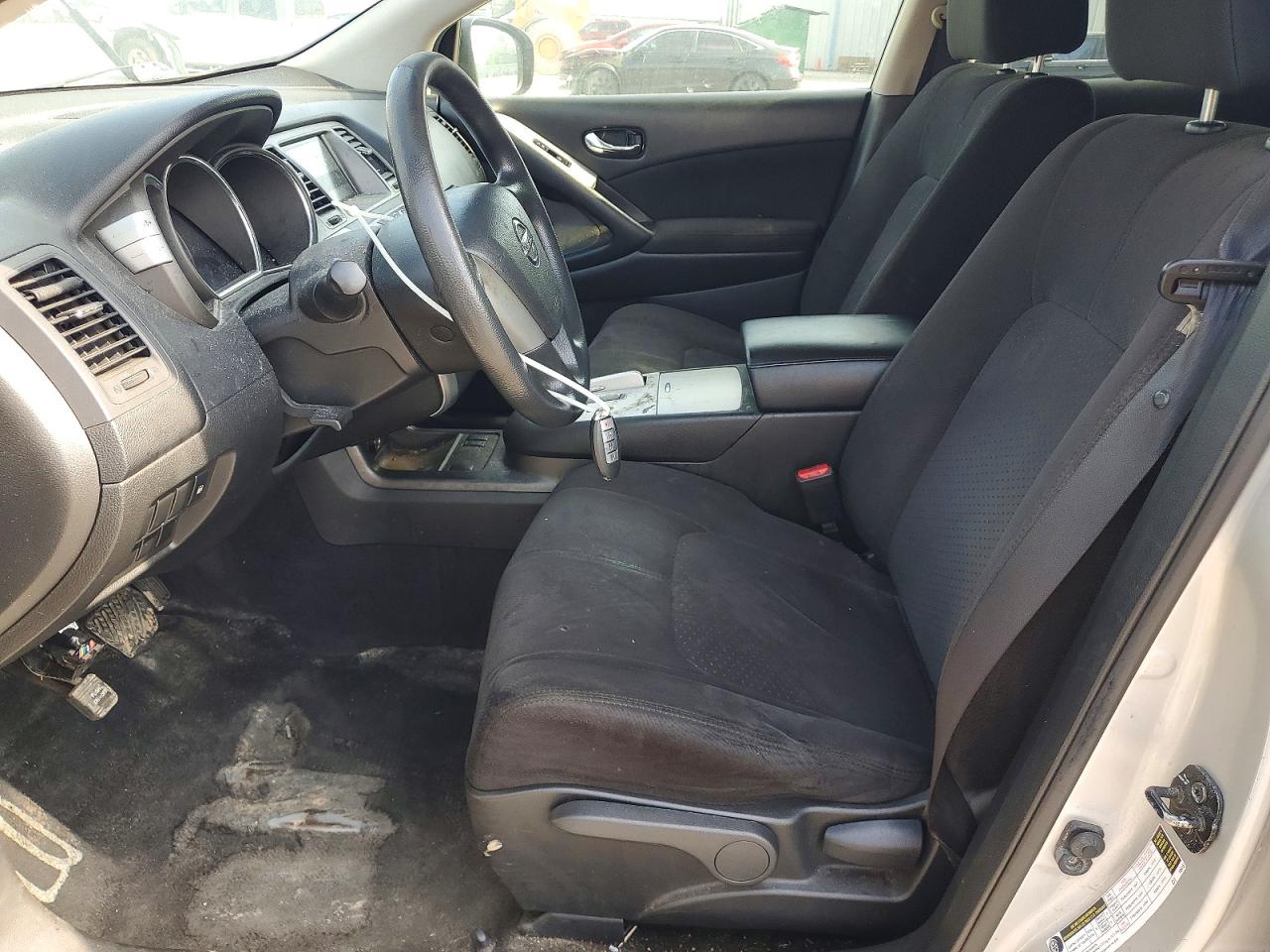 Nissan Murano S