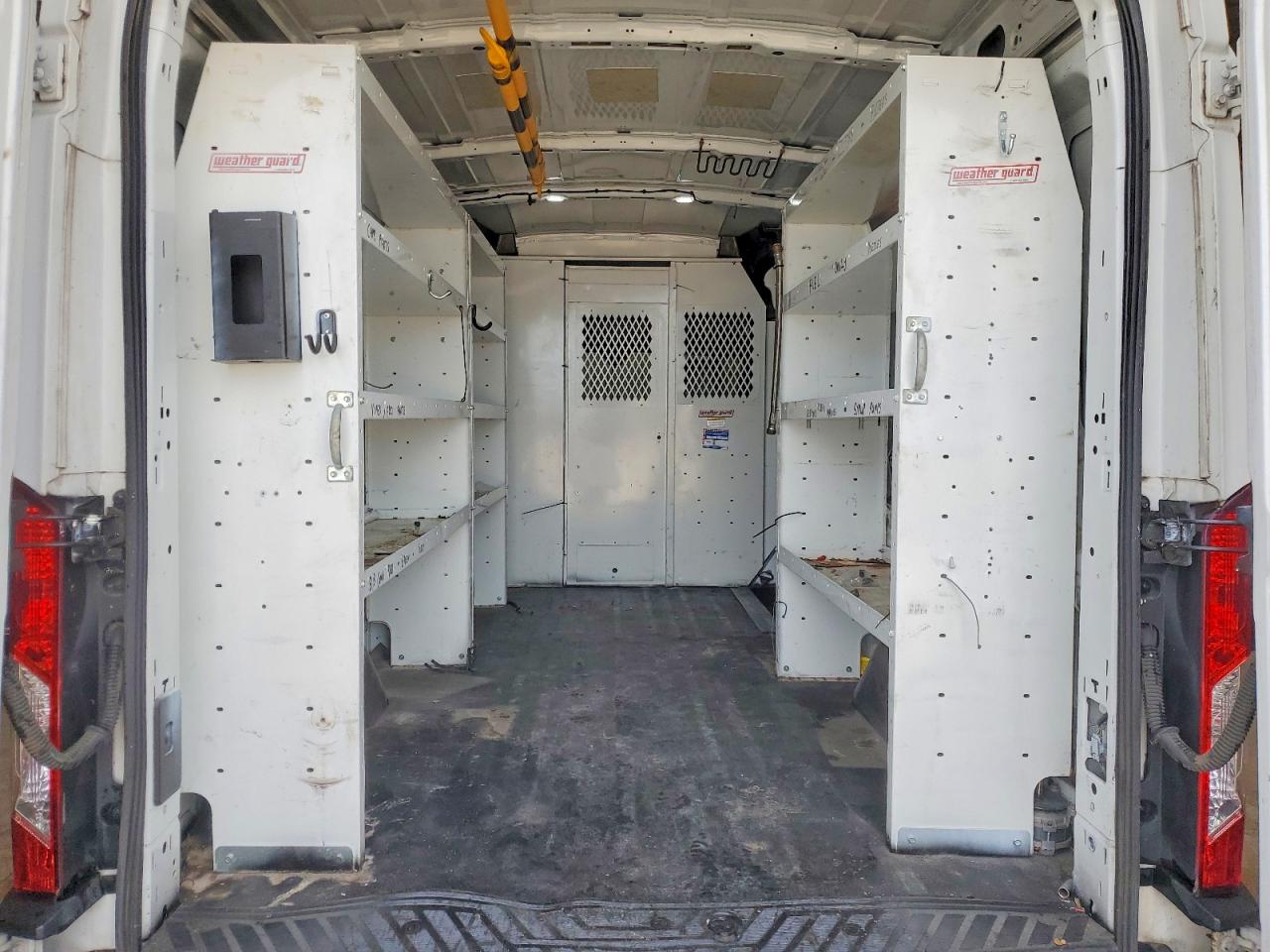 Ford Transit T-150