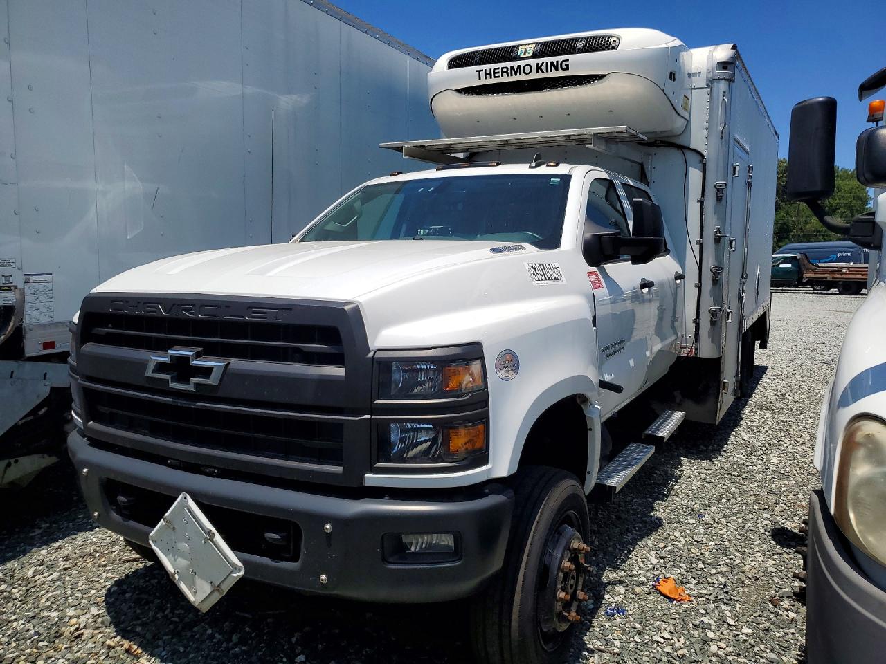Salvage Chevrolet Silverado Image