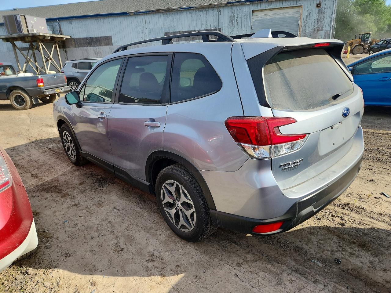 Subaru Forester Premium